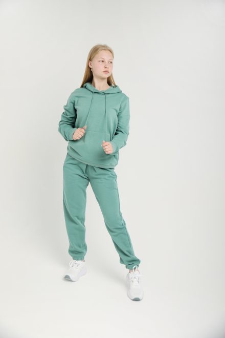 Спортивный костюм женский