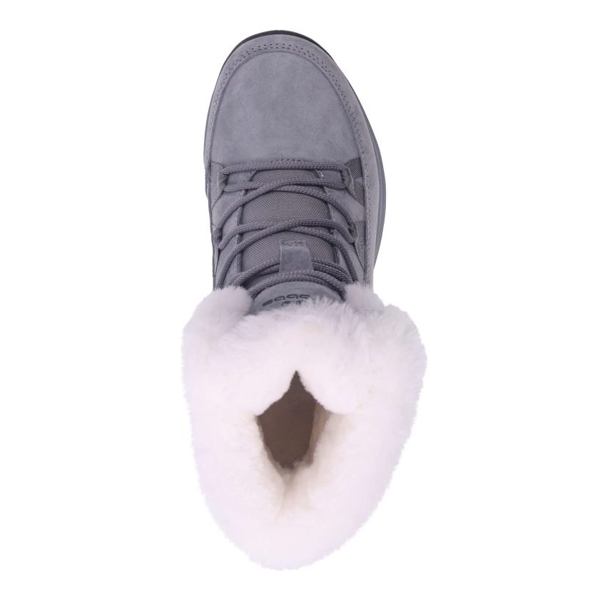 Кроссовки утепленные